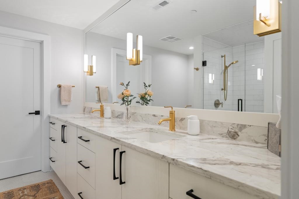 4041 Renwick Lane Unit: 4