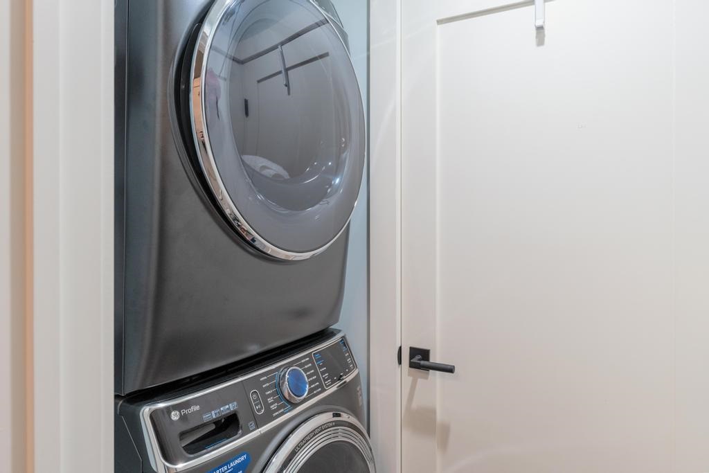 4041 Renwick Lane Unit: 4