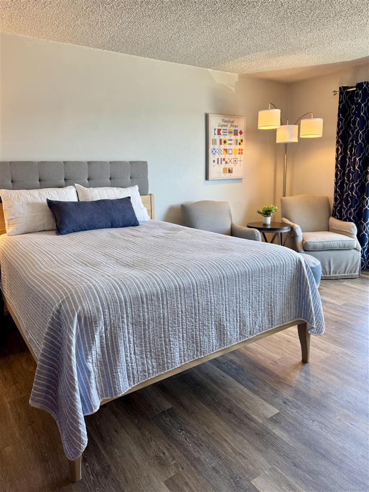 3220 Merritt Street Unit: 12