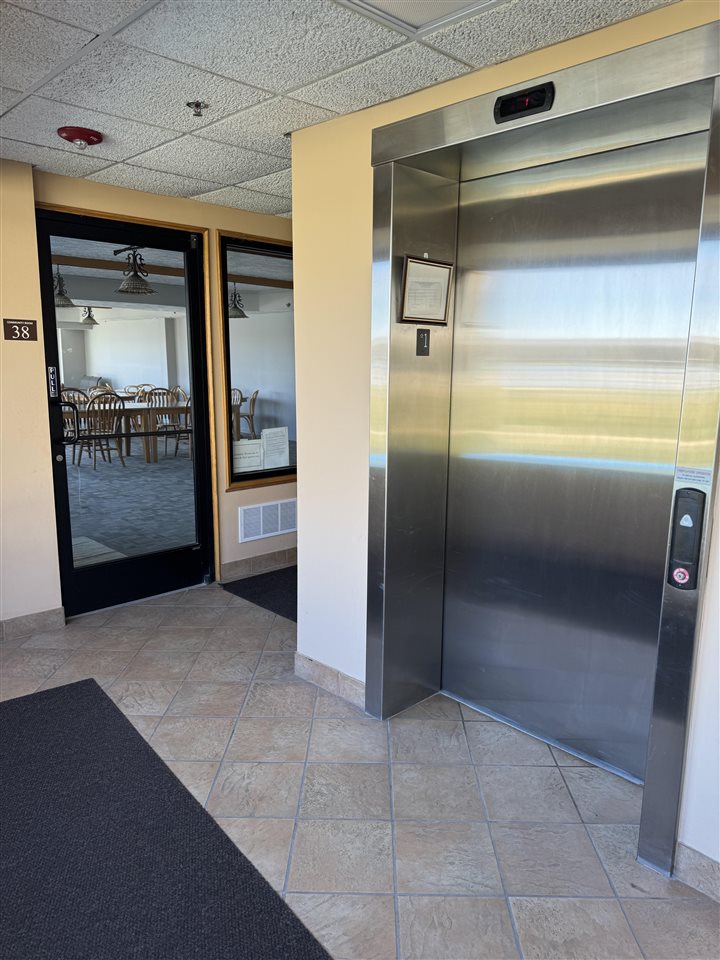 3220 Merritt Street Unit: 12