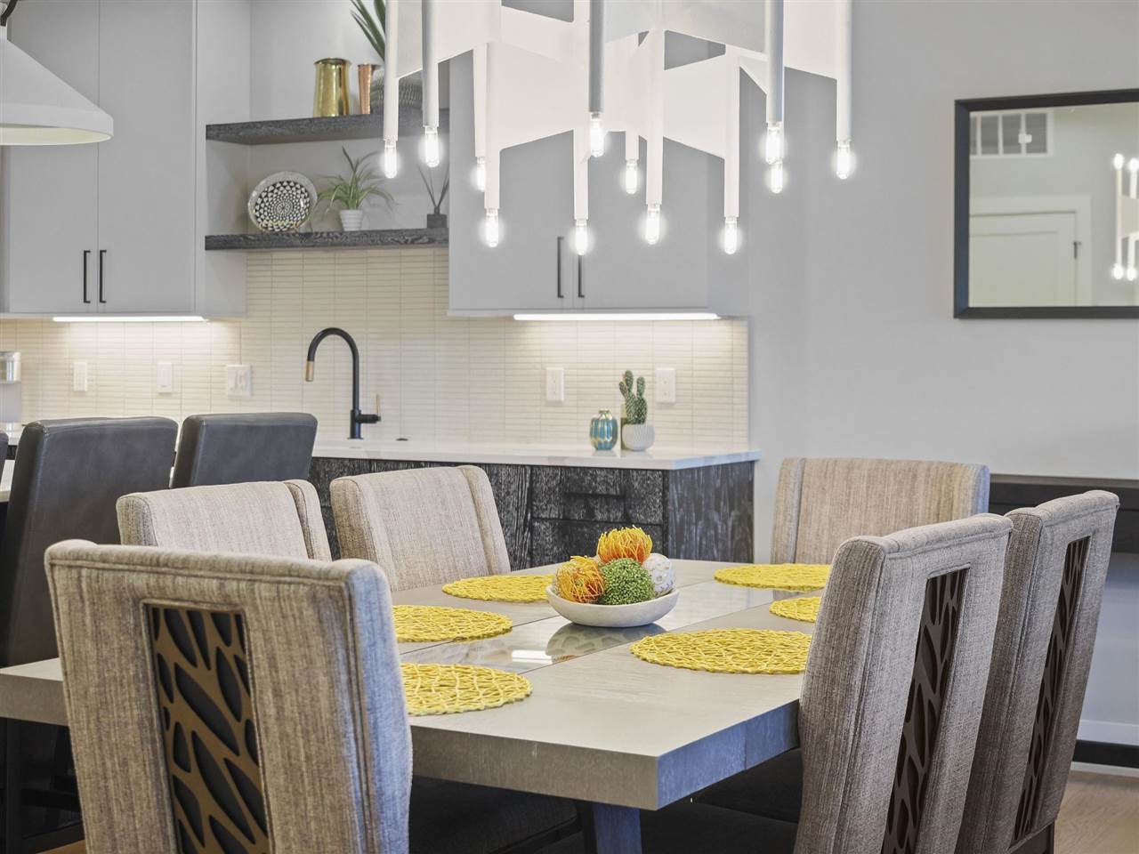 4041 Renwick Lane Unit: 15