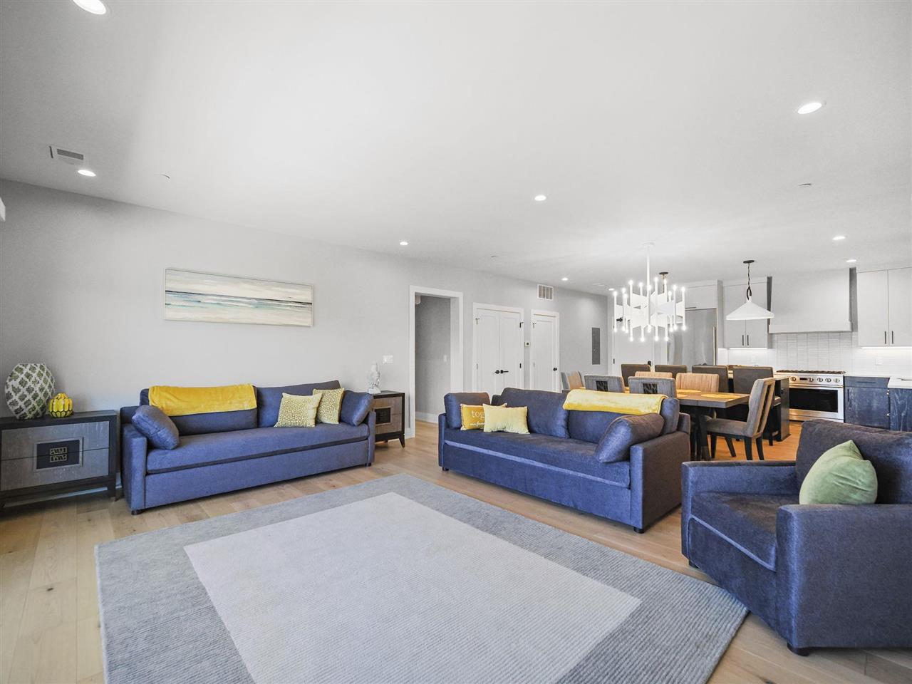 4041 Renwick Lane Unit: 15