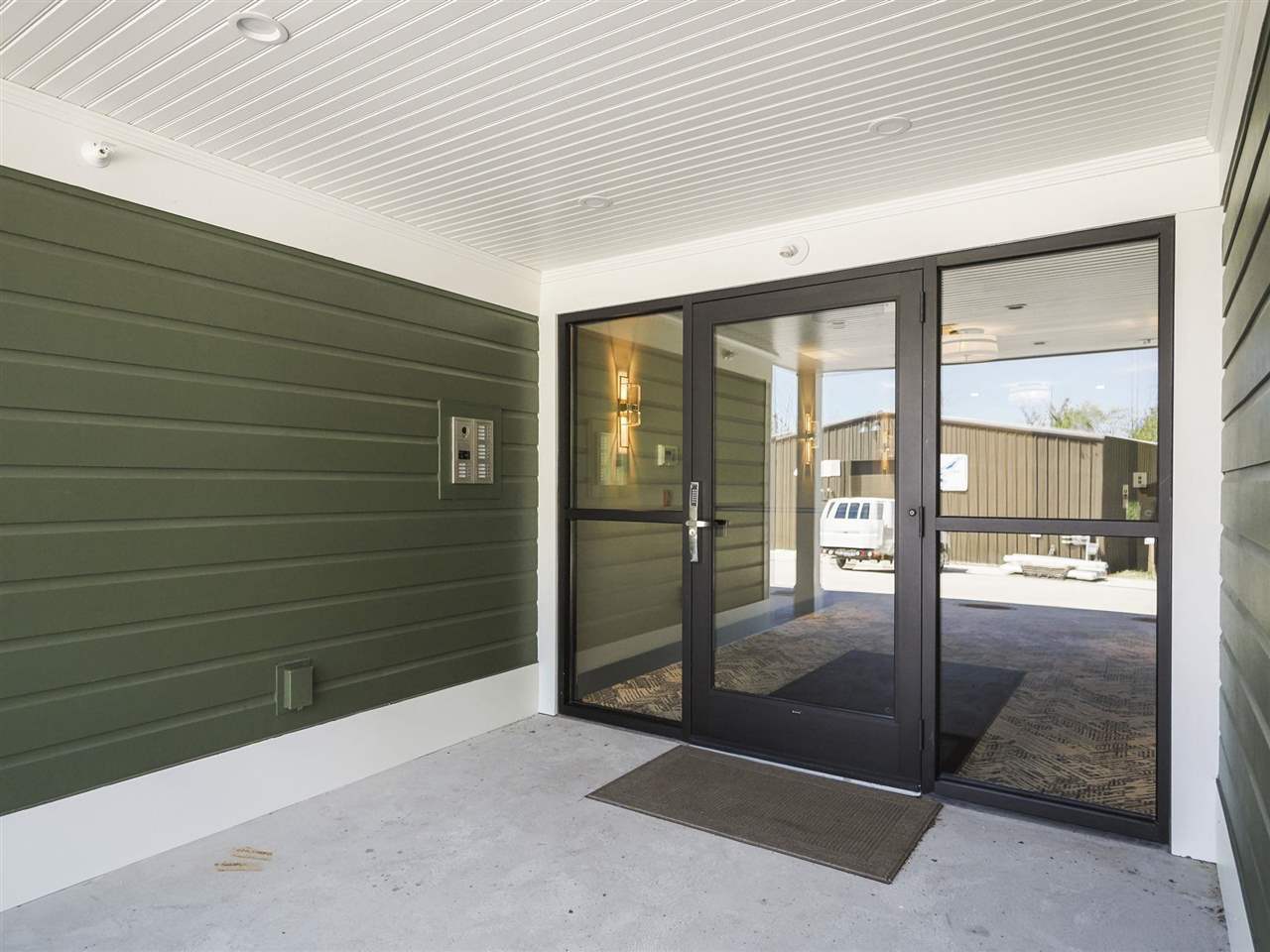 4041 Renwick Lane Unit: 15