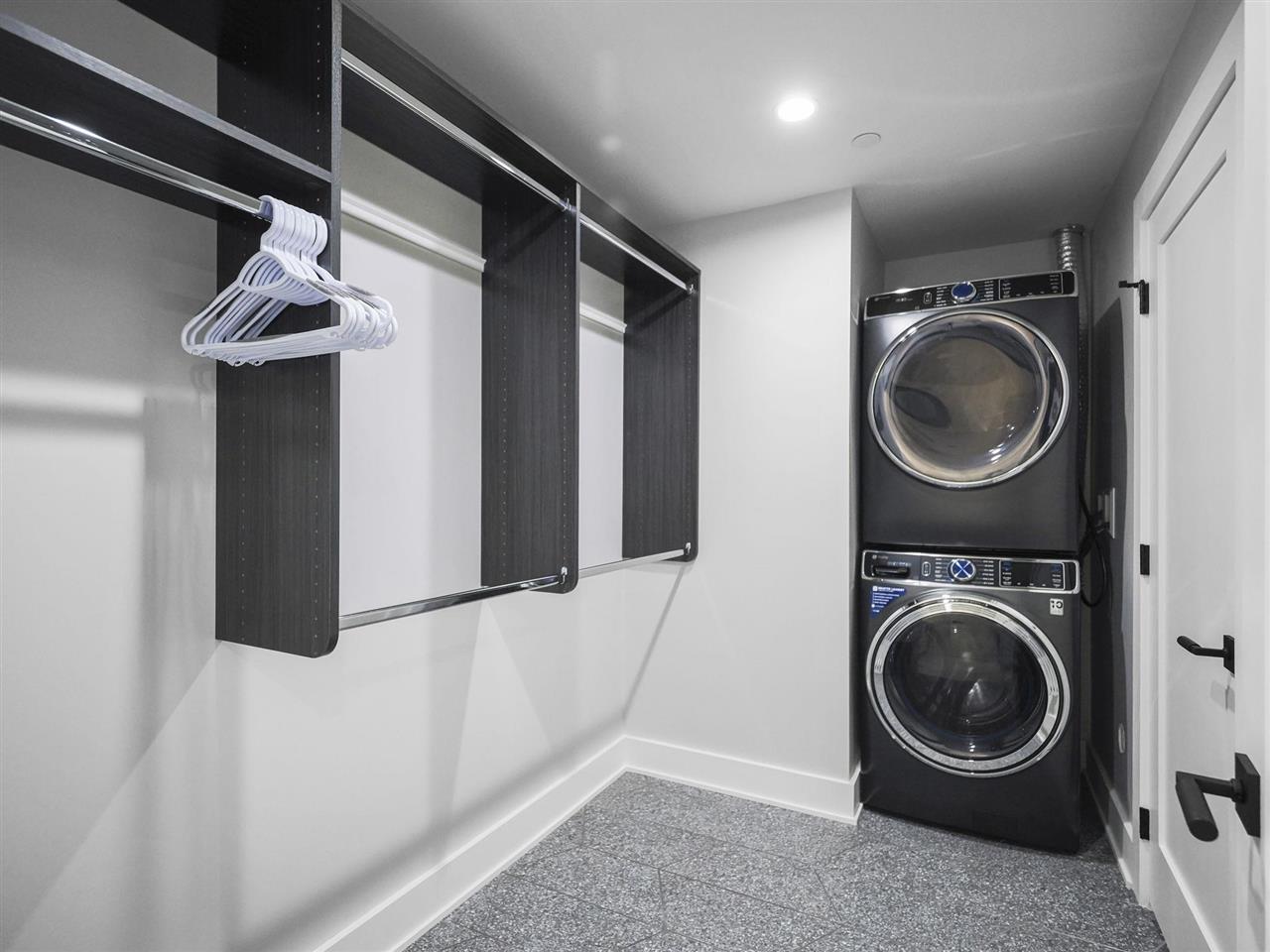 4041 Renwick Lane Unit: 15