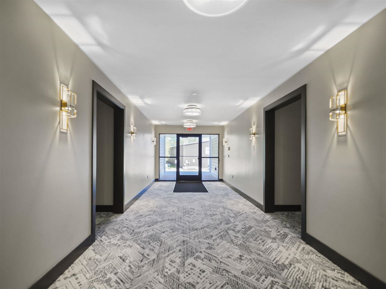 4041 Renwick Lane Unit: 15