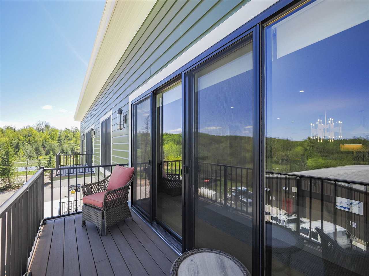 4041 Renwick Lane Unit: 15