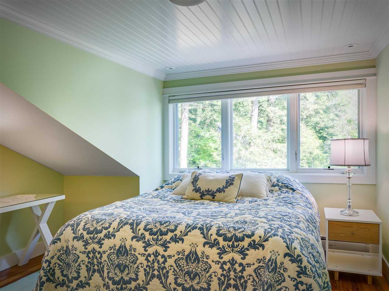 169 E Shadow Trails Road