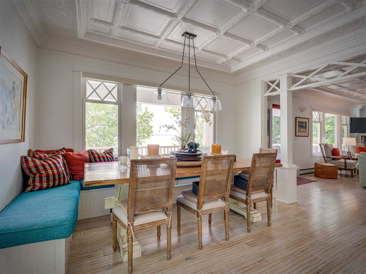 169 E Shadow Trails Road