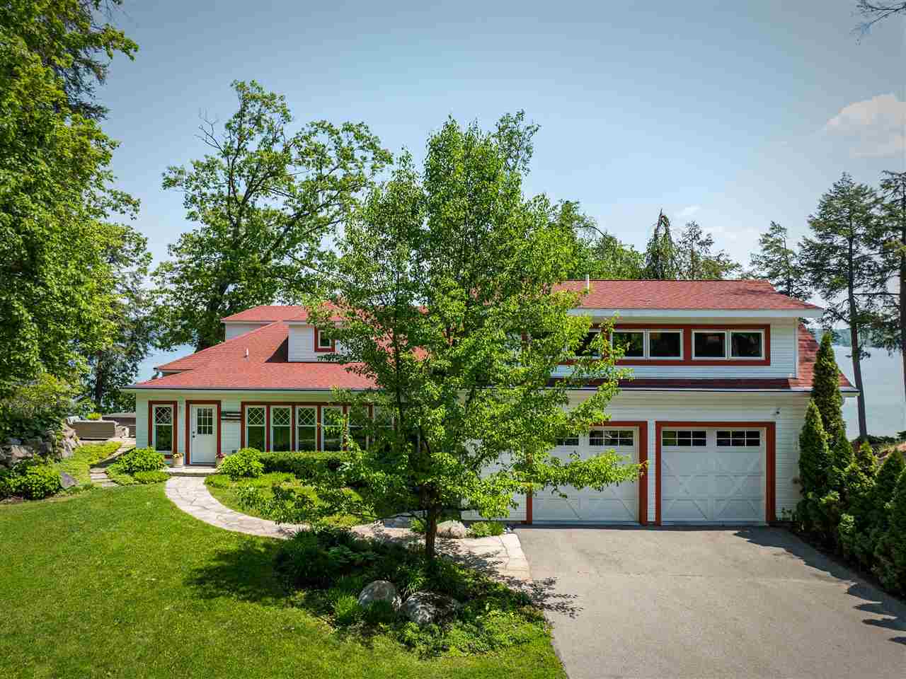 169 E Shadow Trails Road