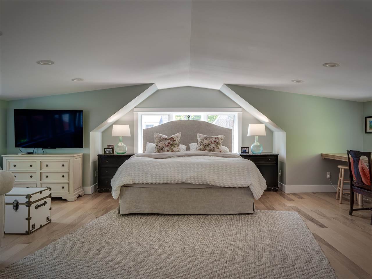 169 E Shadow Trails Road