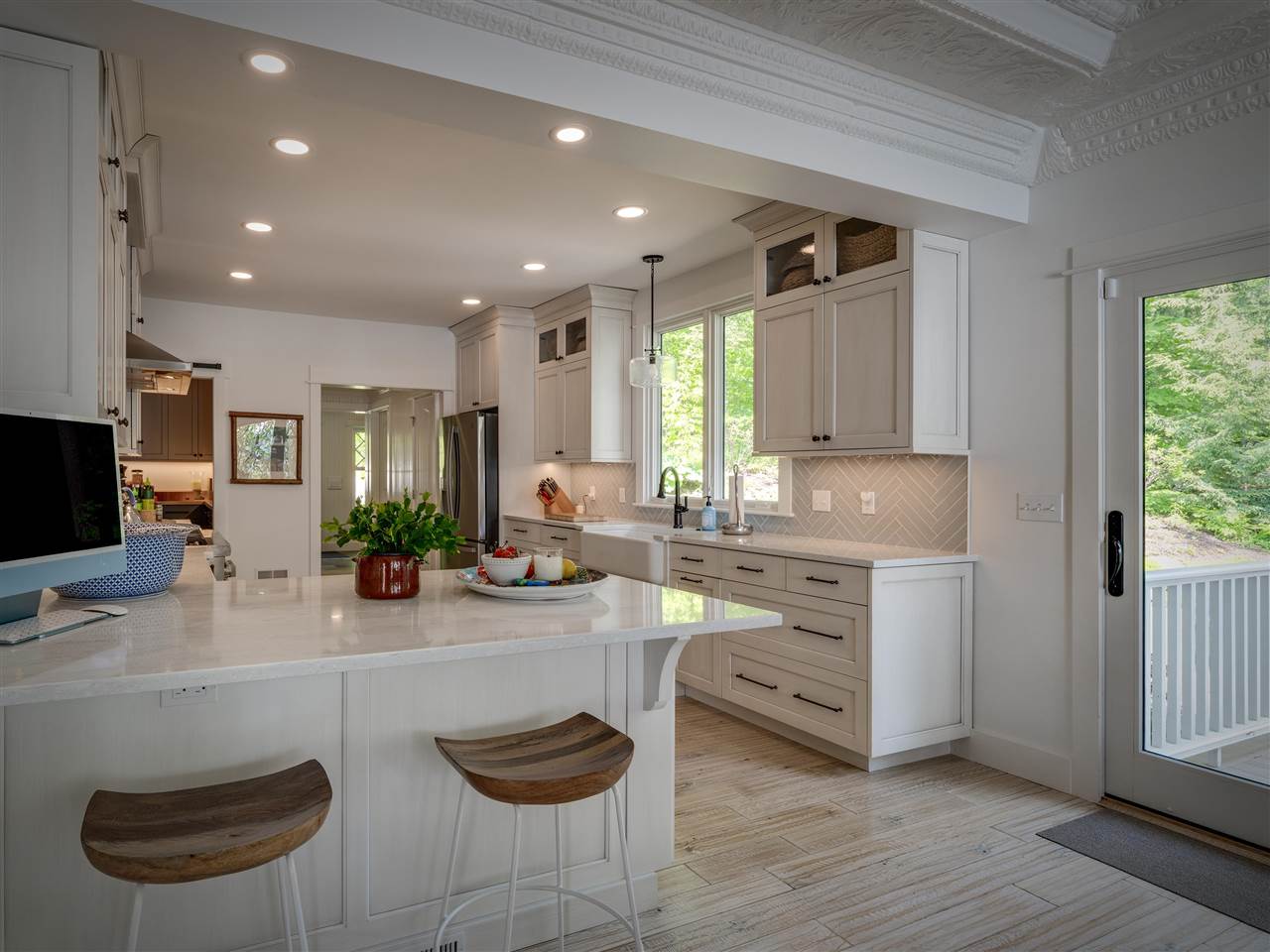 169 E Shadow Trails Road