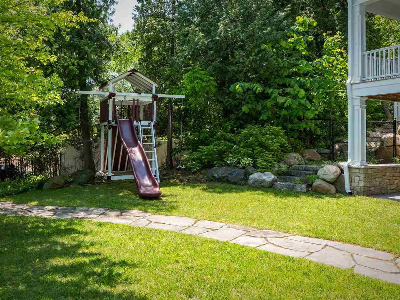 169 E Shadow Trails Road