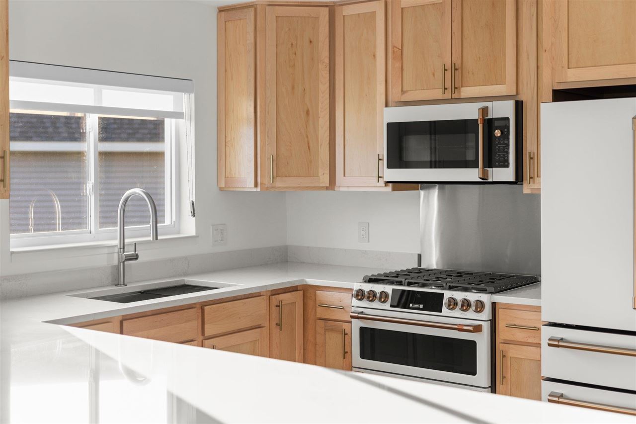 1520 Parmenter Court Unit: 15