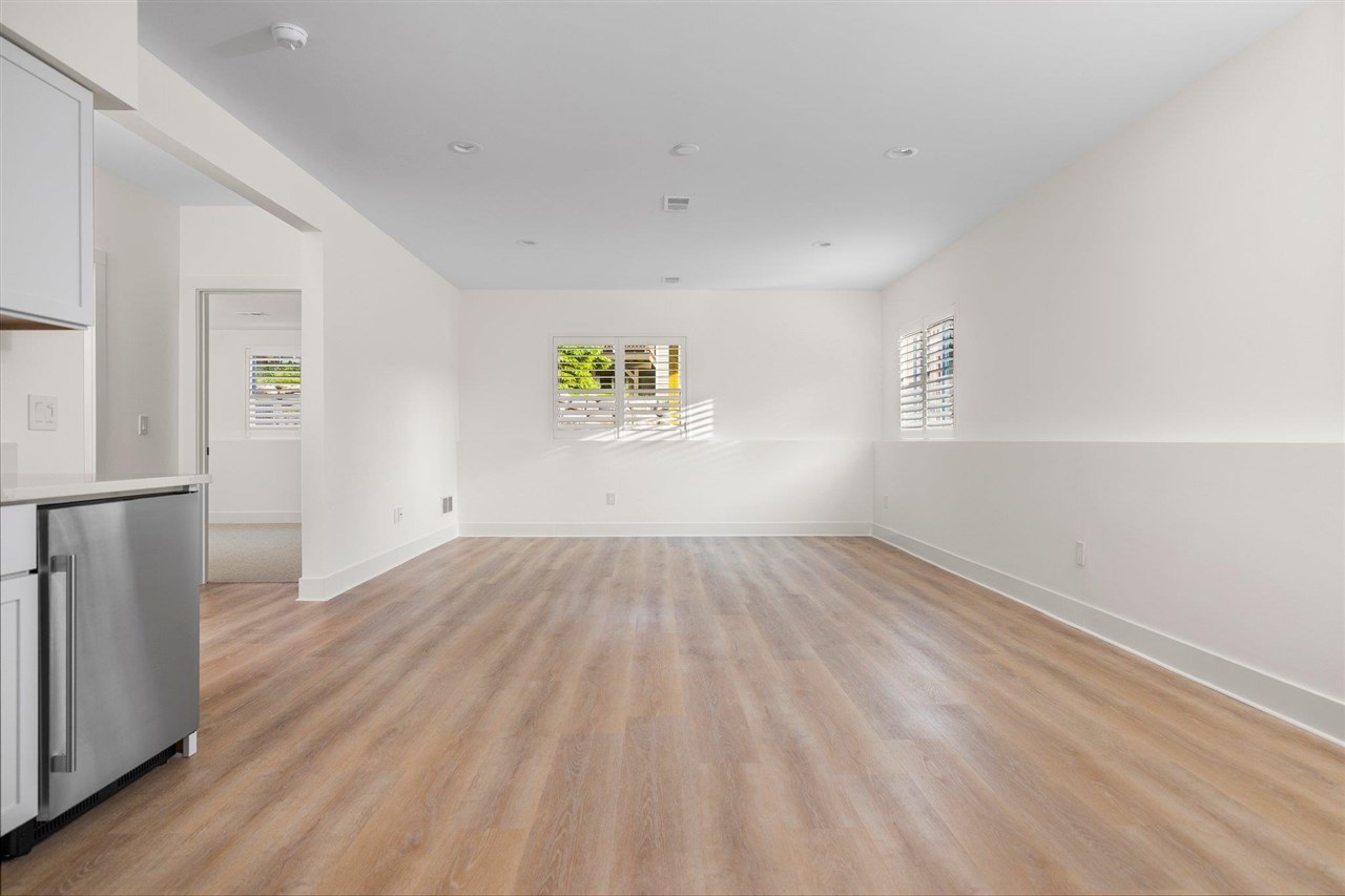 1520 Parmenter Court Unit: 15