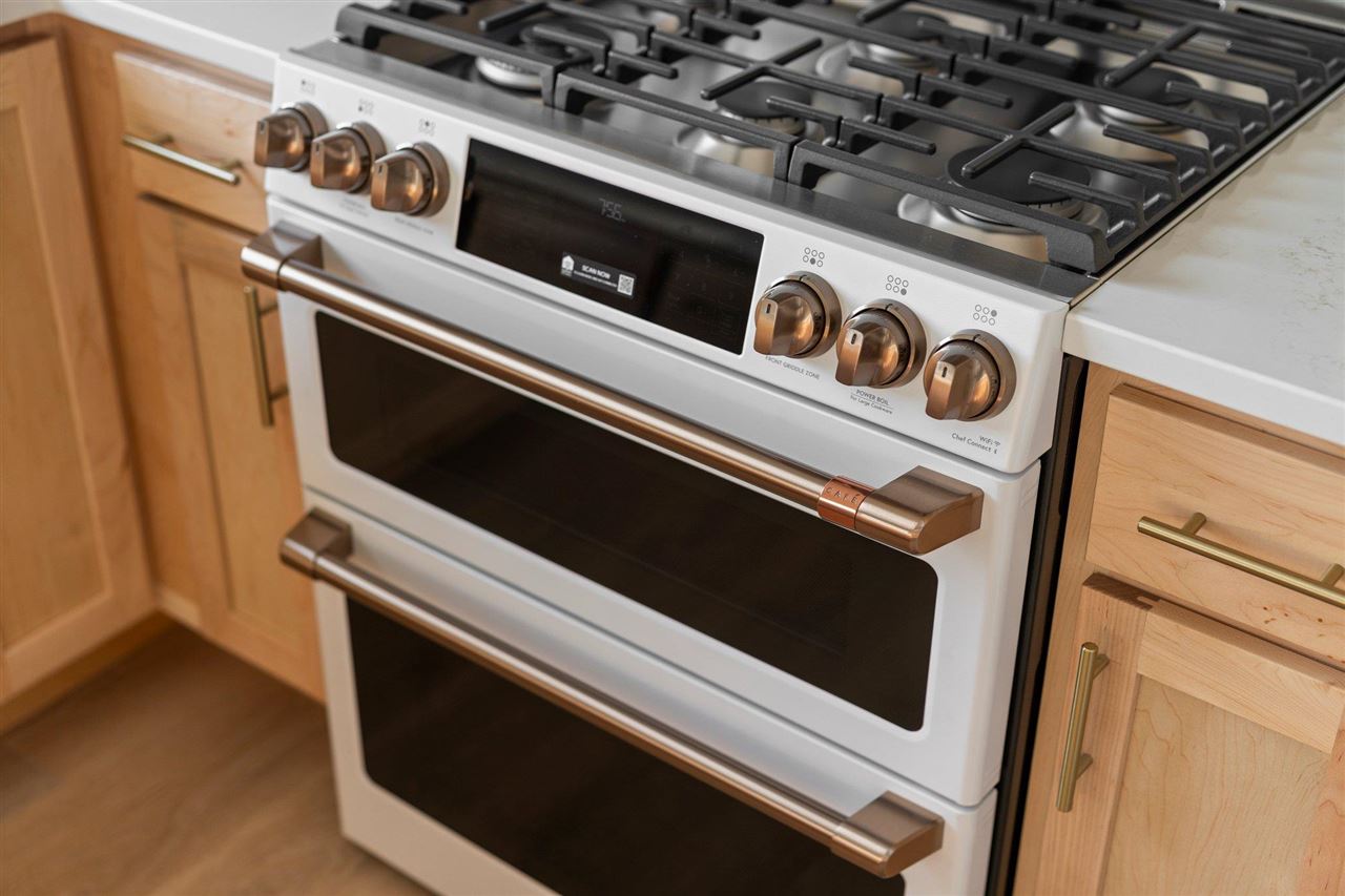 1520 Parmenter Court Unit: 15