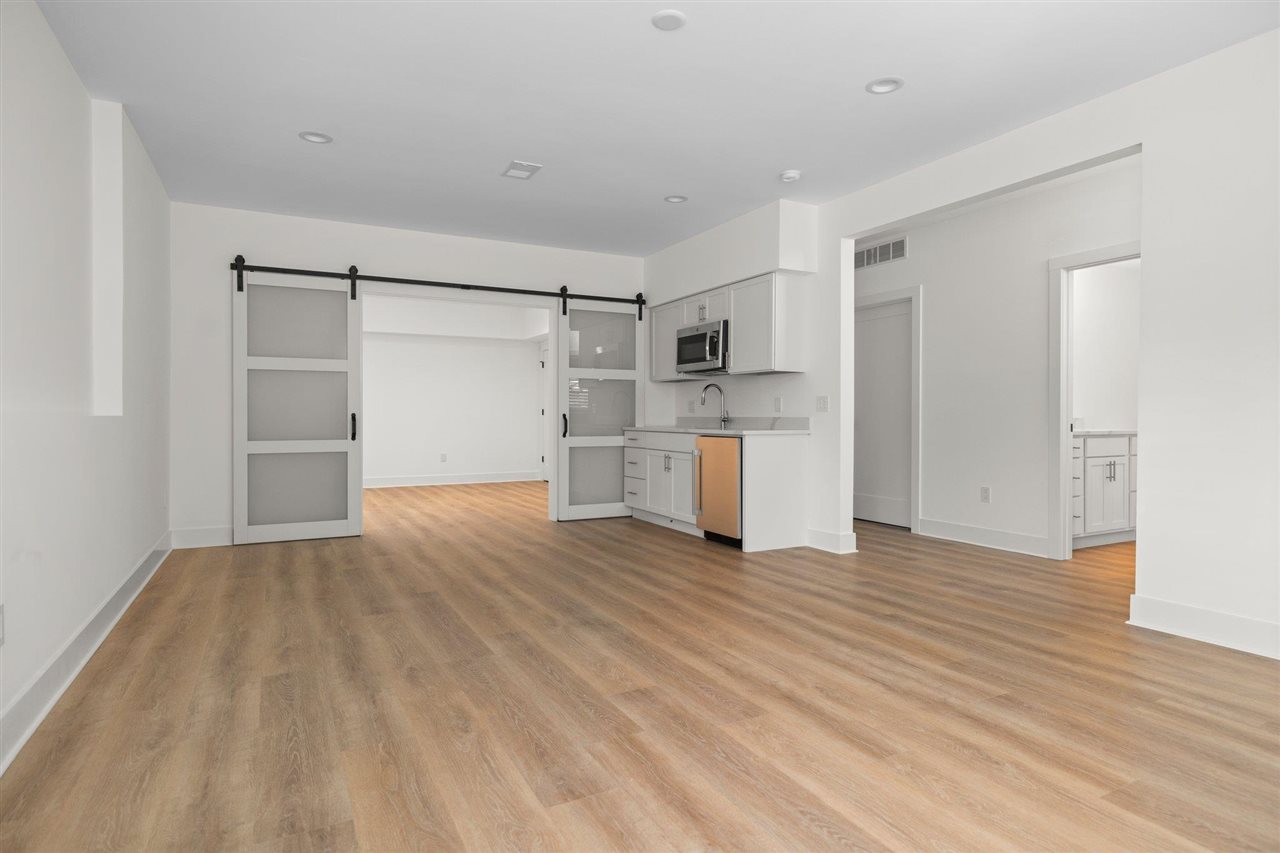 1520 Parmenter Court Unit: 15