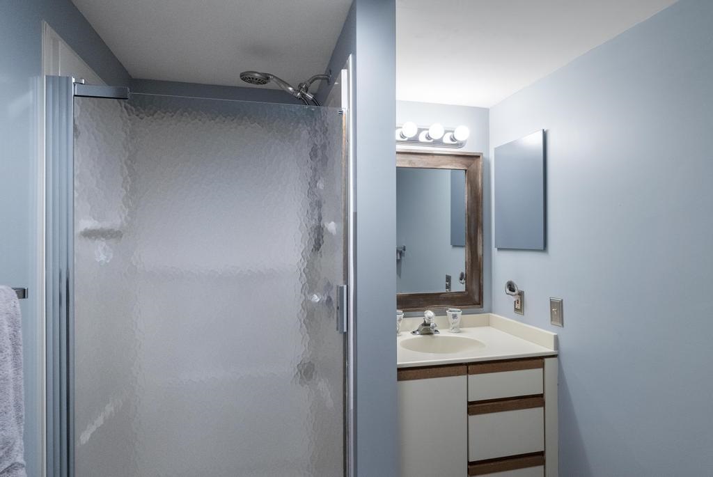 04040 Wildwood Drive Unit: 6