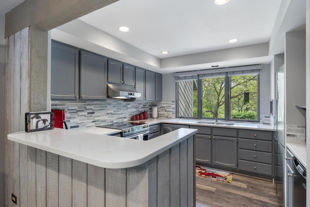 04040 Wildwood Drive Unit: 6