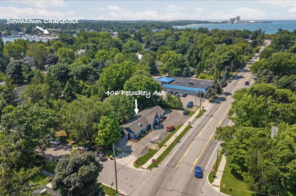 406 Petoskey Avenue