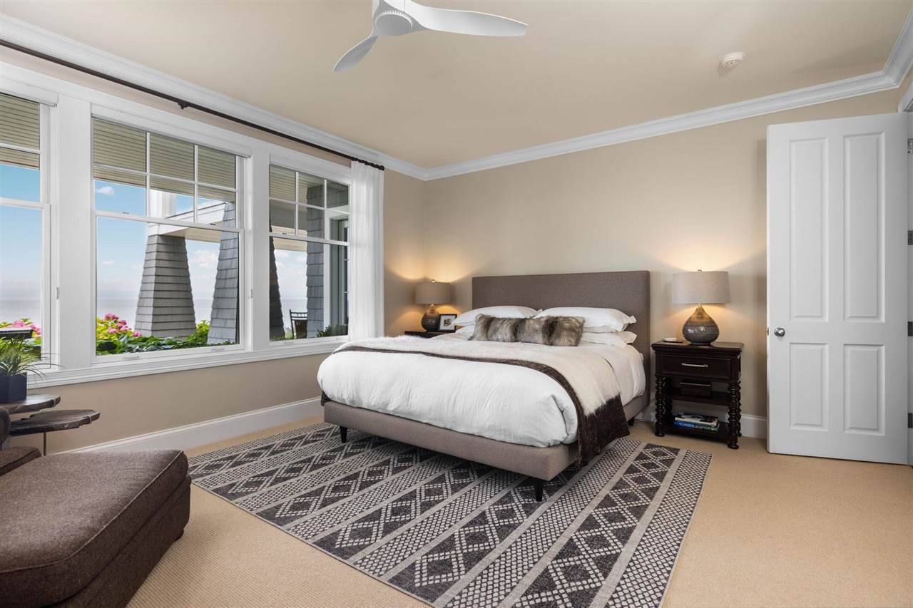 6194 Bay Ridge Drive