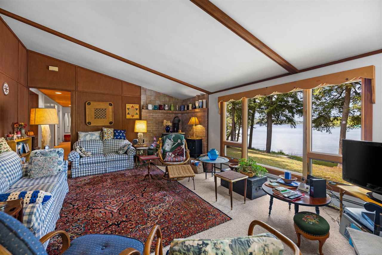 6024 Lake Grove Road