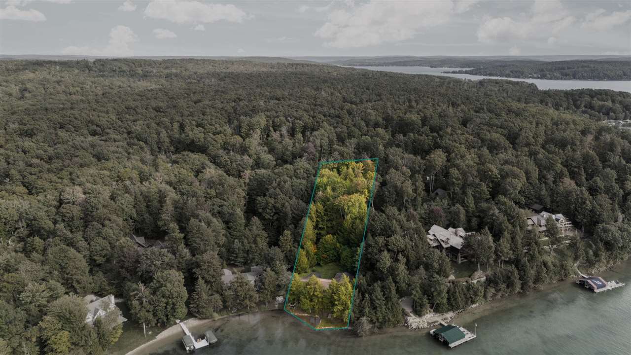 6024 Lake Grove Road