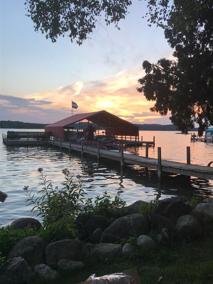 5382 Lake Grove Road