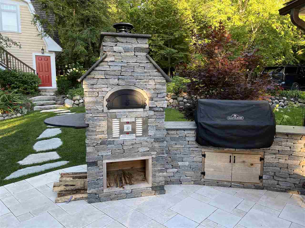 5382 Lake Grove Road