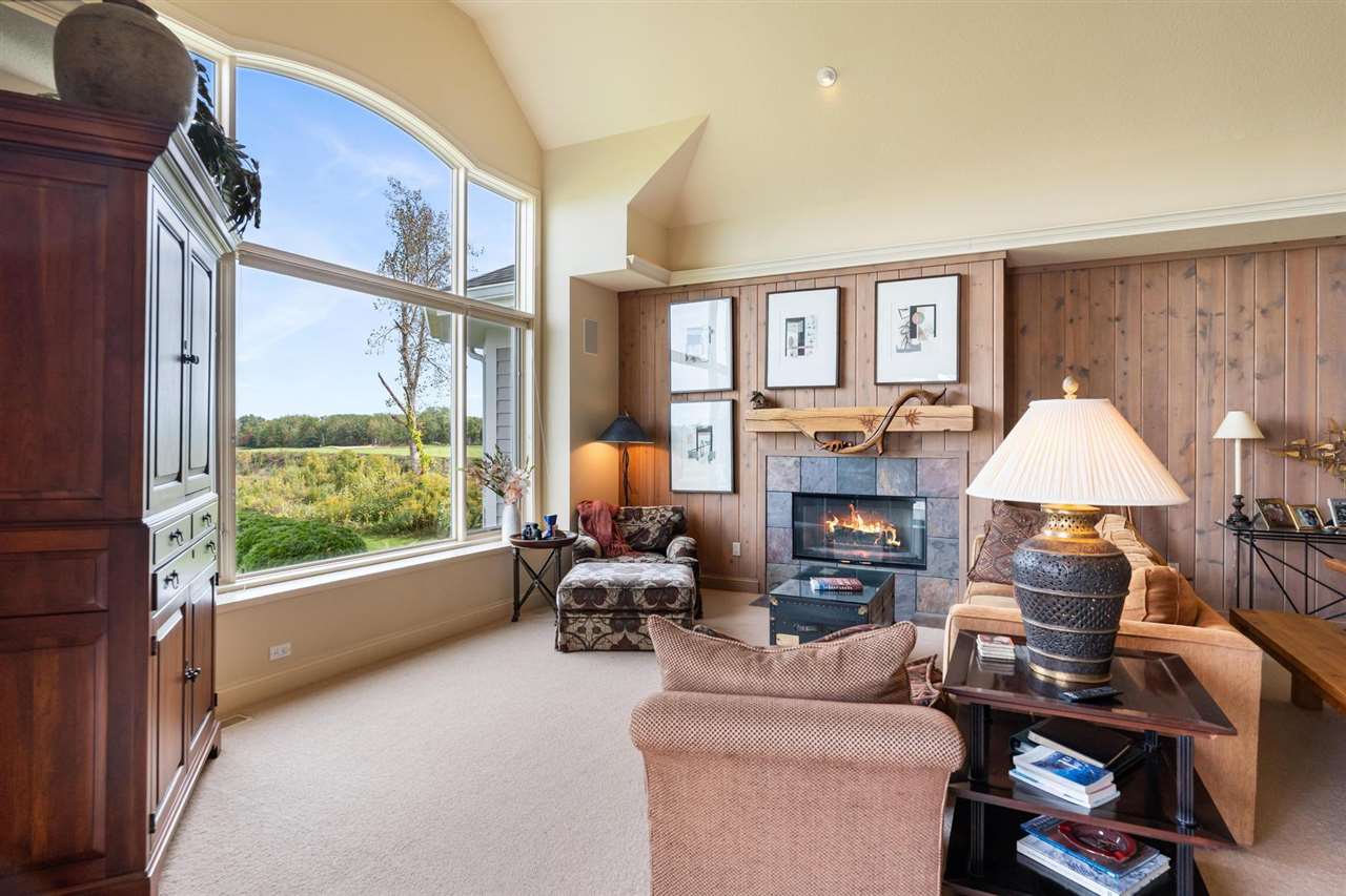 6460 Quarry Ridge Drive Unit: 18