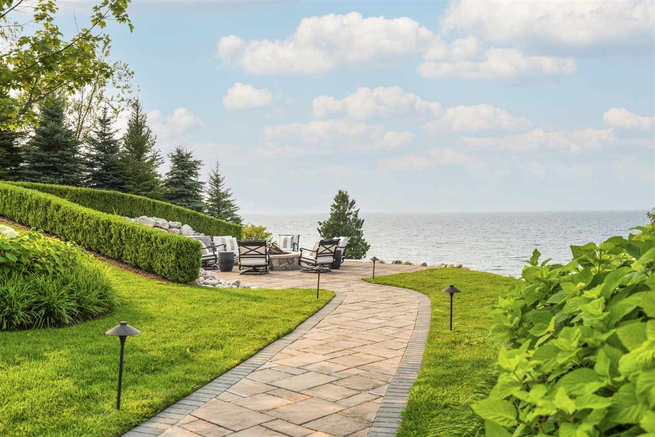 6194 Bay Ridge Drive