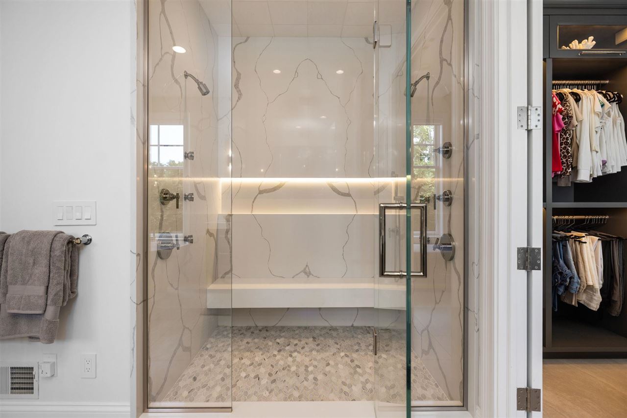 6194 Bay Ridge Drive