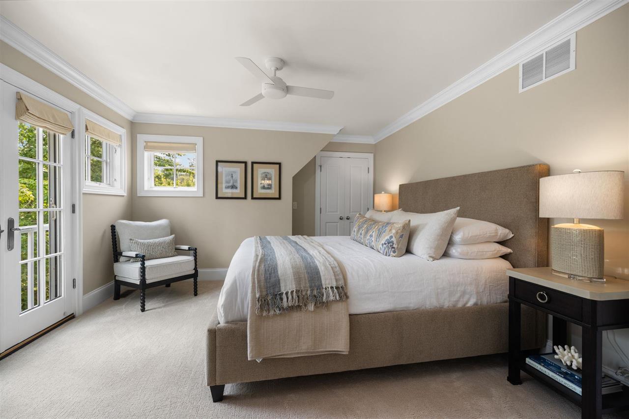 6194 Bay Ridge Drive