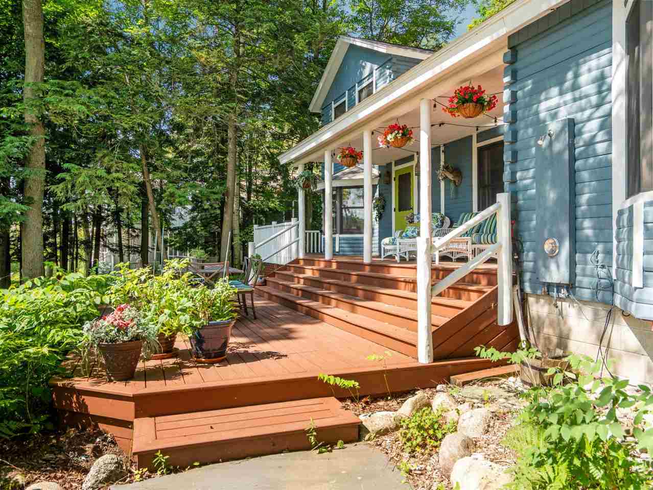 2286 Eagle Island Road