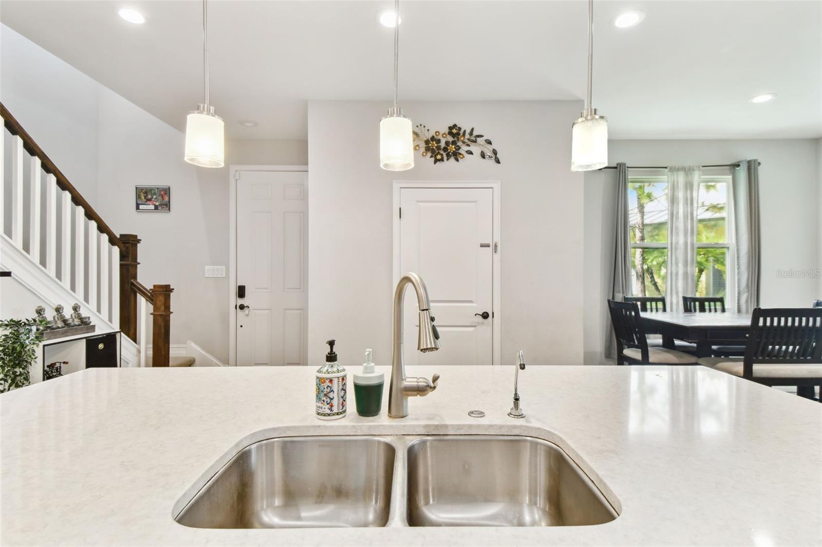 18818 NOBLE CASPIAN DR