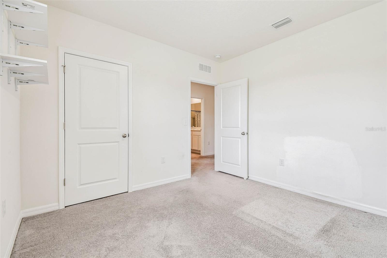 2449 MOON SHADOW RD