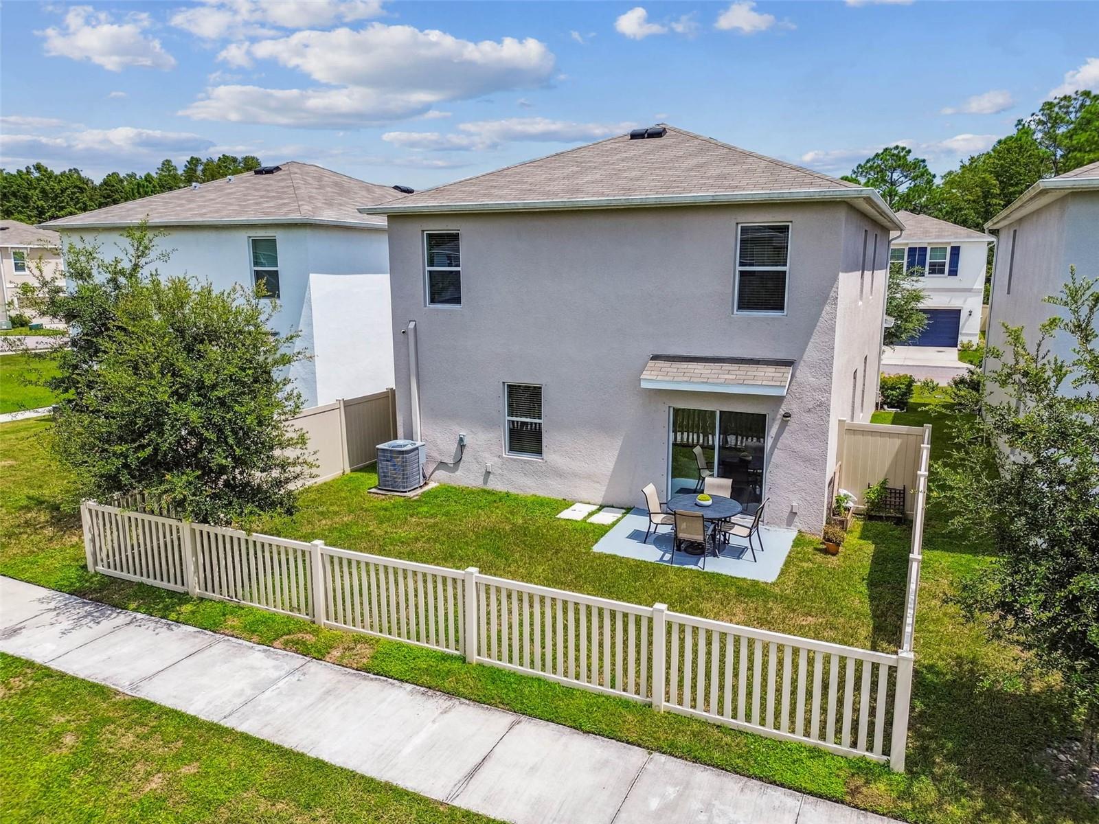 2449 MOON SHADOW RD
