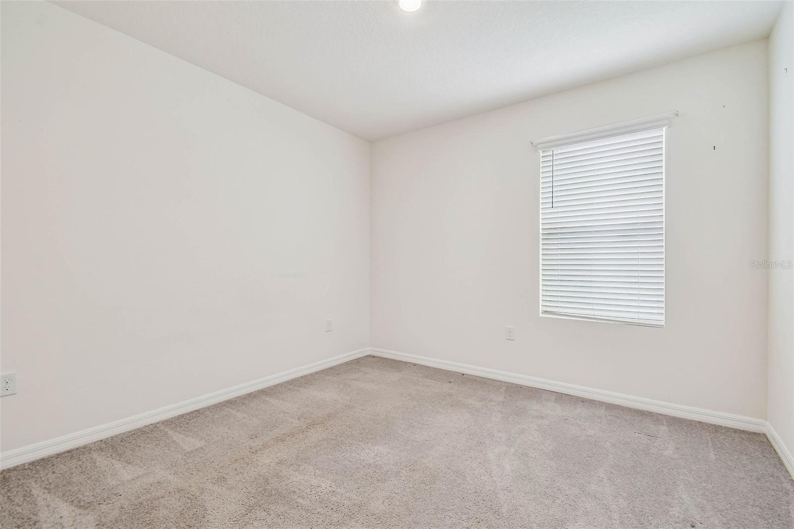2449 MOON SHADOW RD