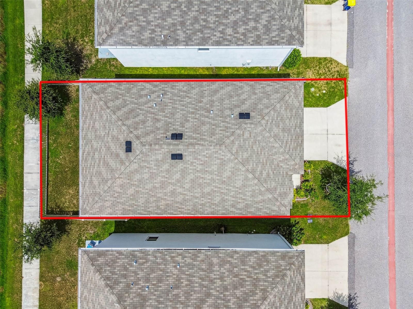2449 MOON SHADOW RD