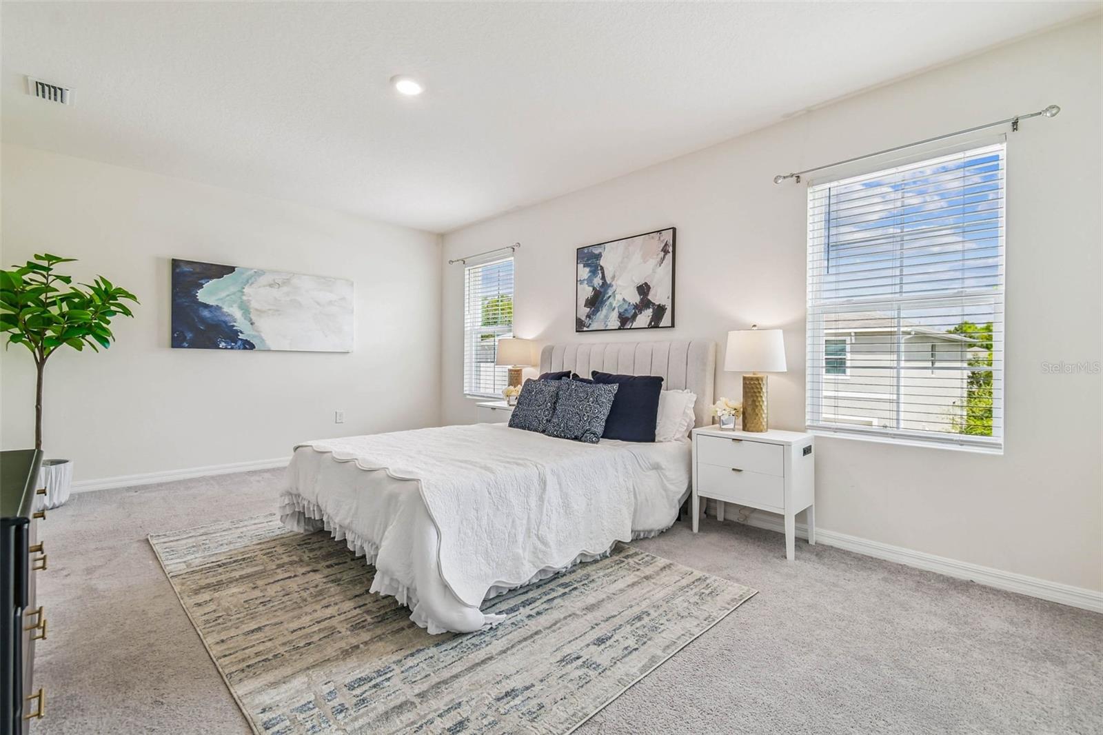 2449 MOON SHADOW RD