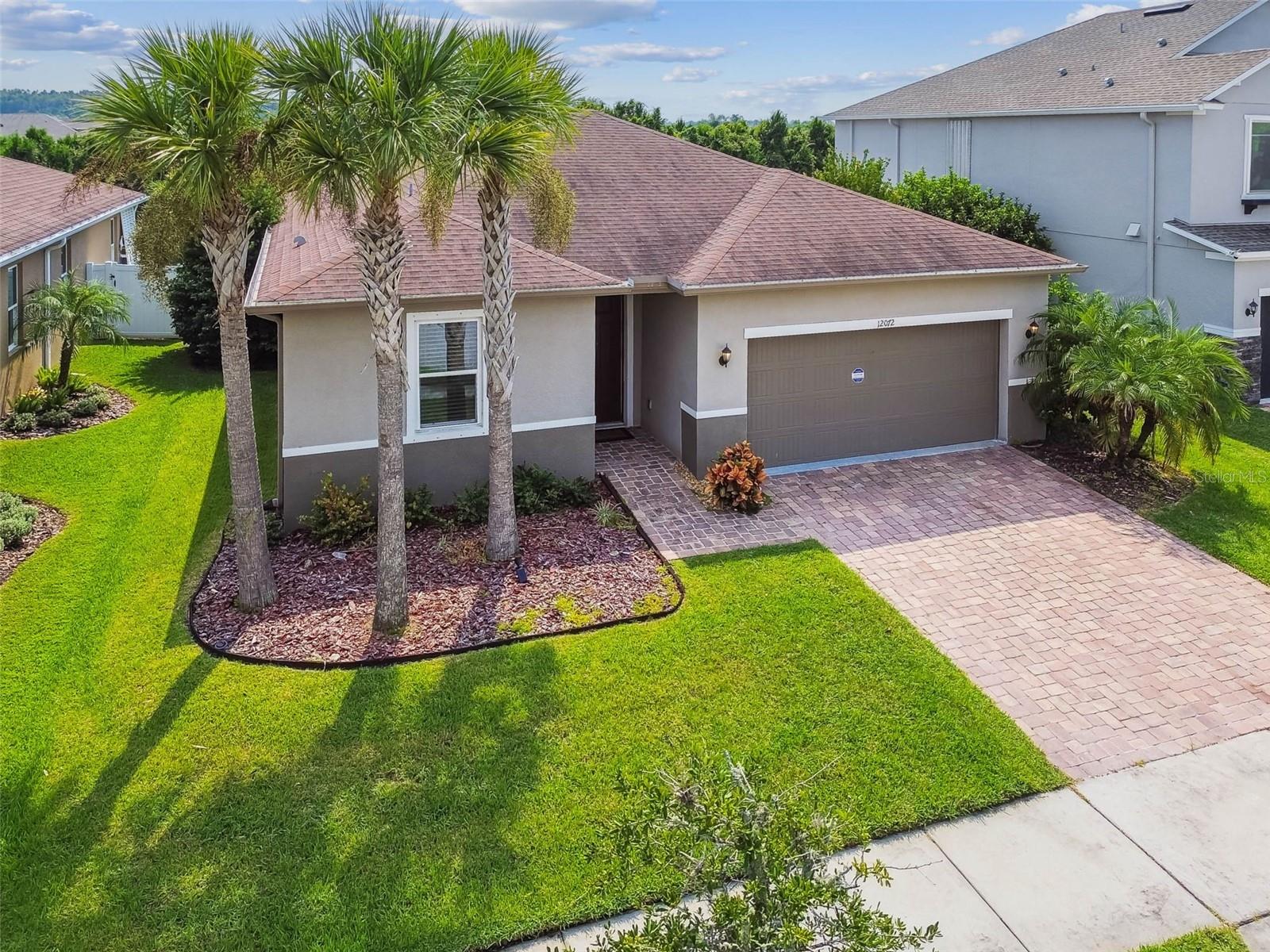 12072 LAKE BLVD