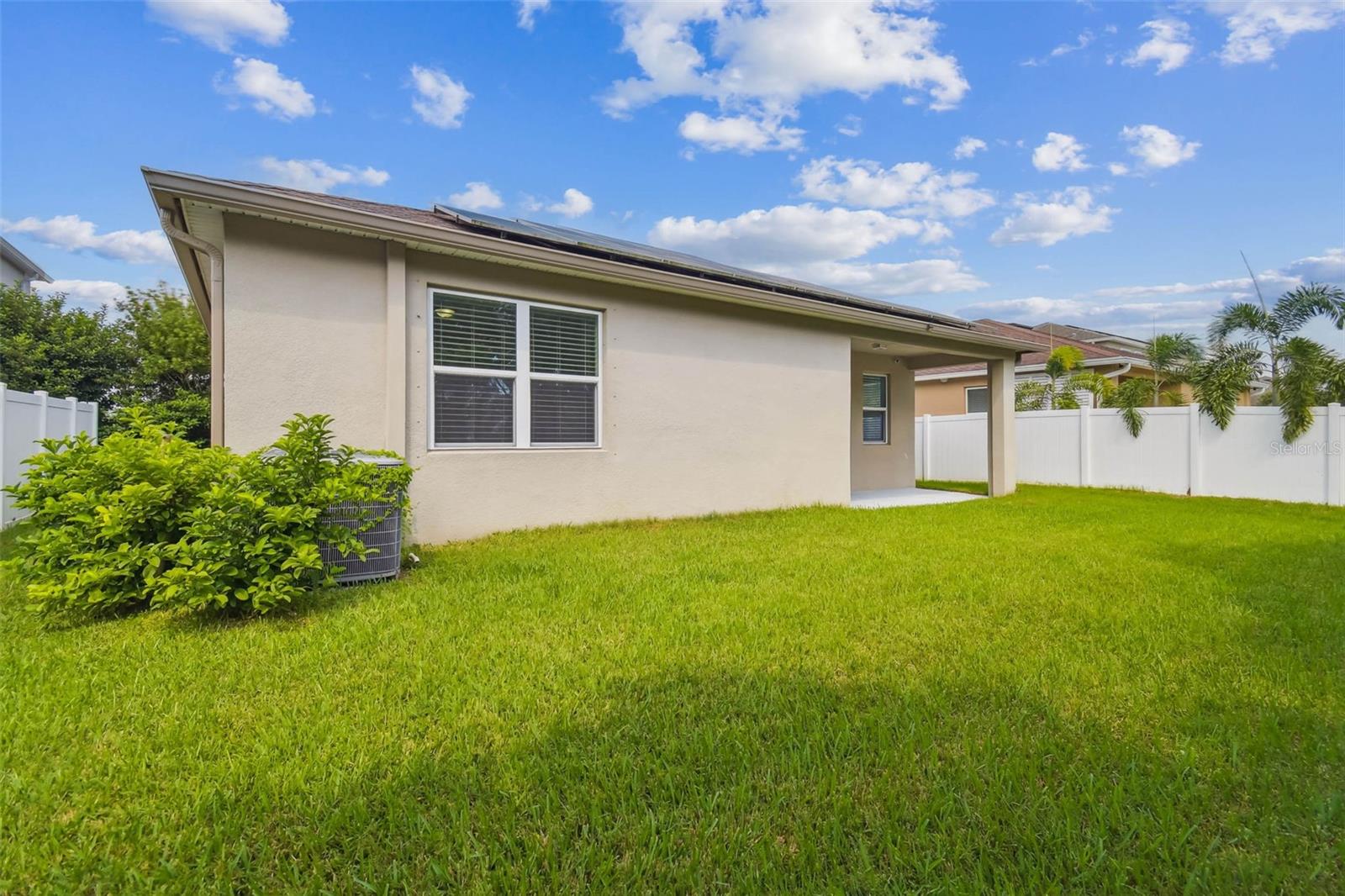 12072 LAKE BLVD