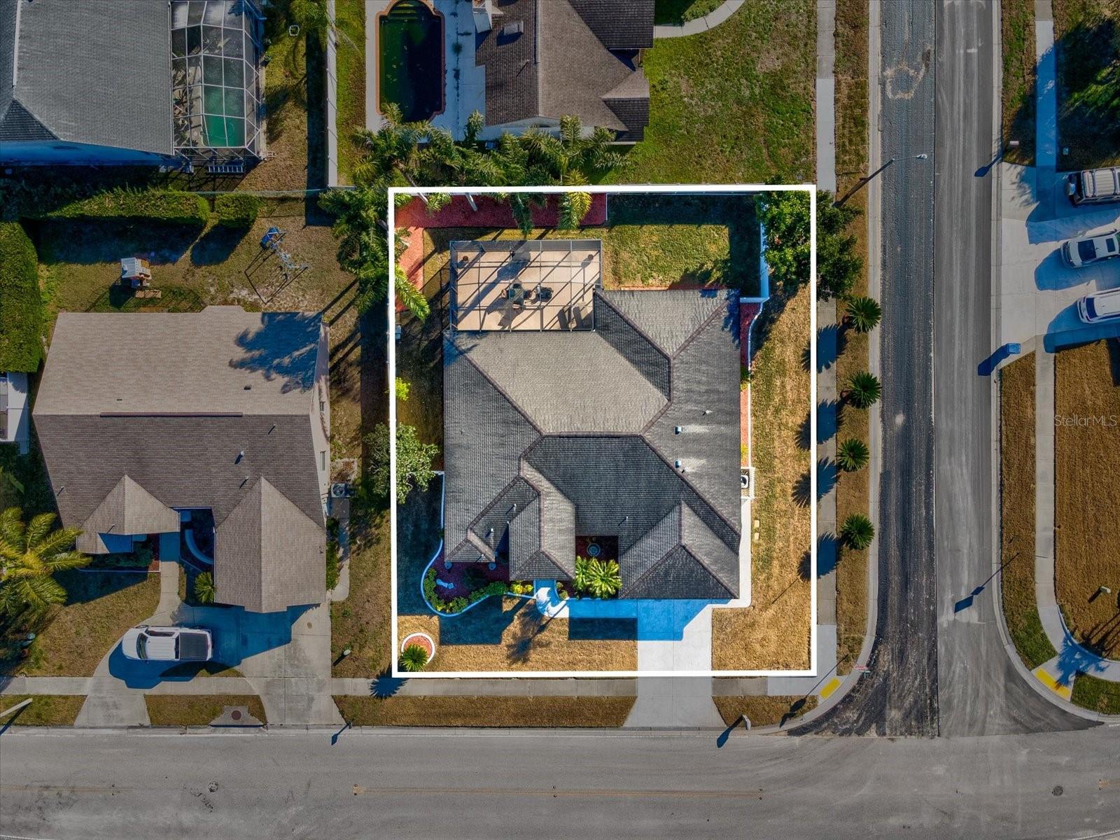 8704 CYPRESS LAKES BLVD