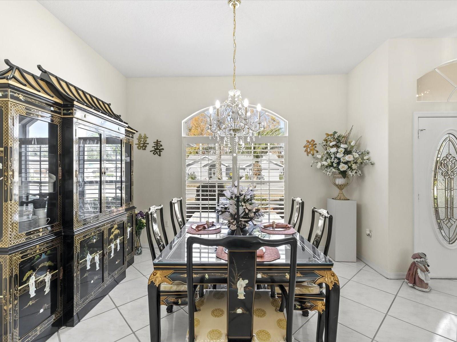 8704 CYPRESS LAKES BLVD