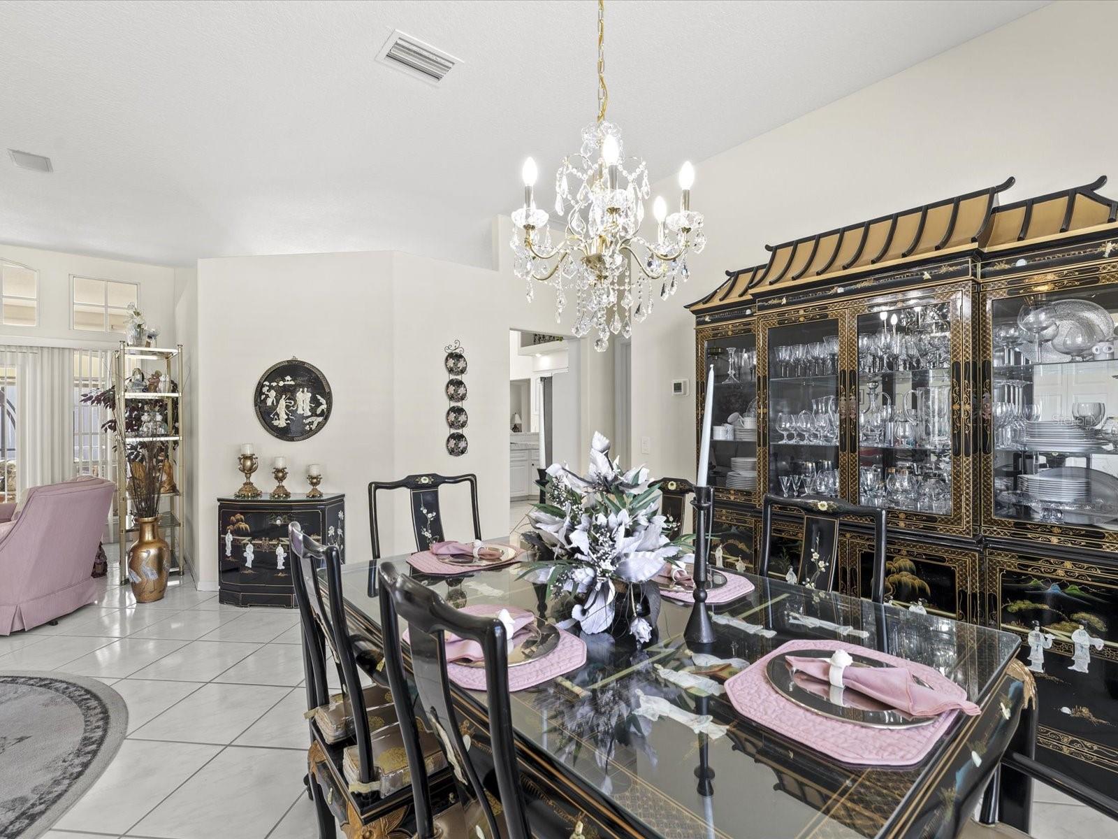 8704 CYPRESS LAKES BLVD