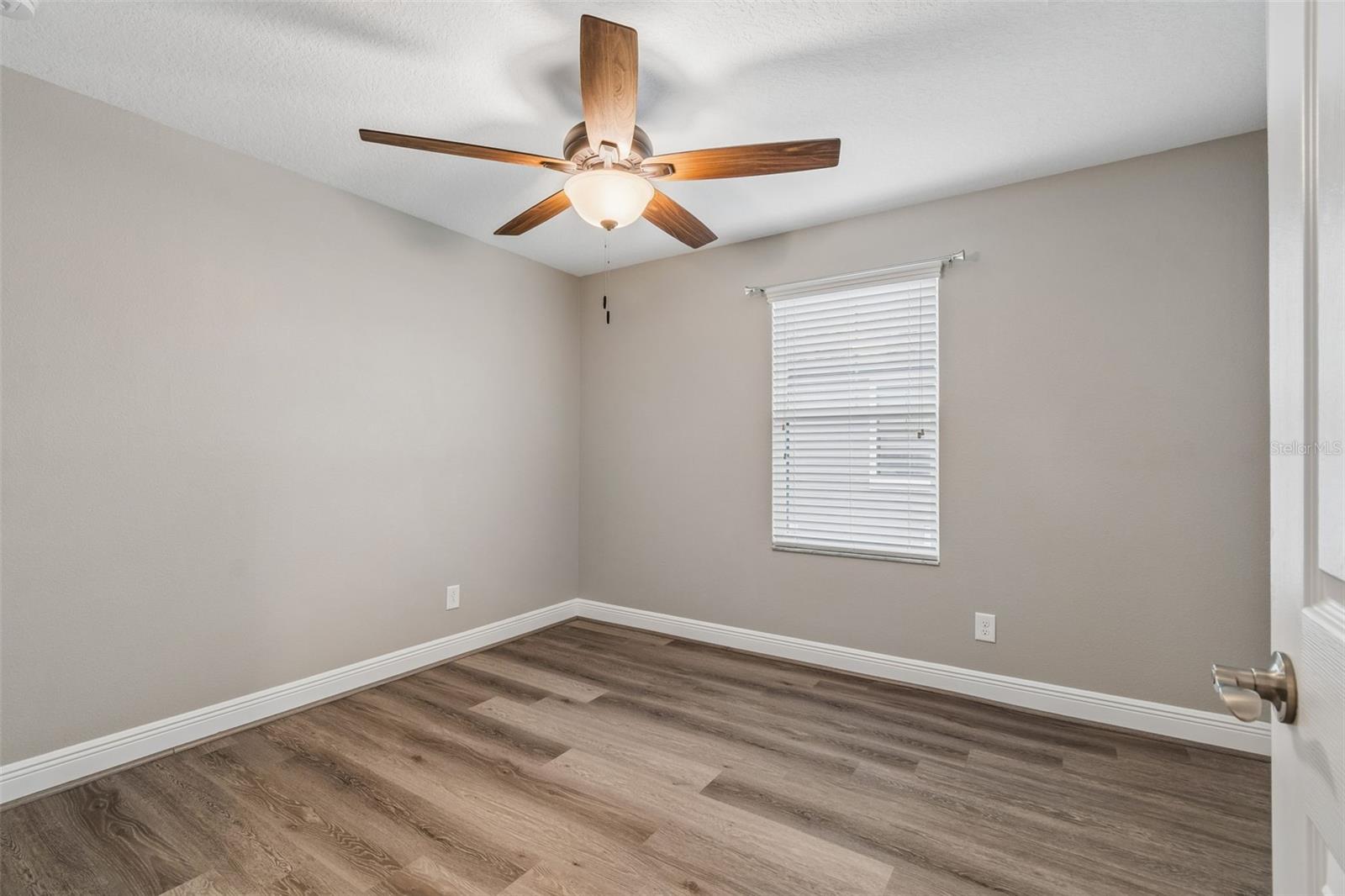 13019 BATTEN LN