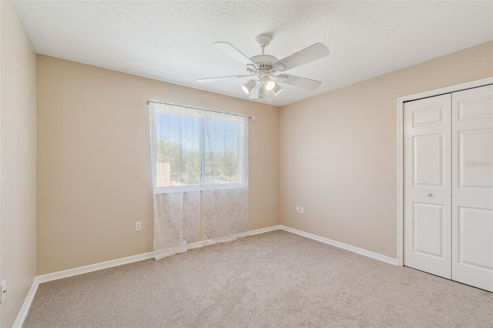 1744 MAPLELEAF BLVD
