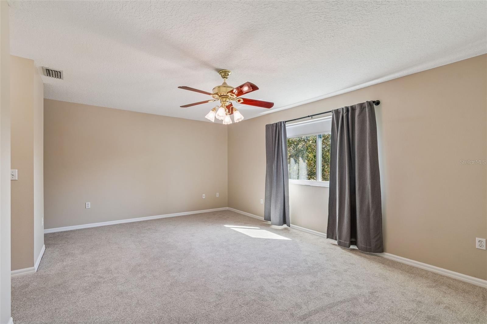 1744 MAPLELEAF BLVD
