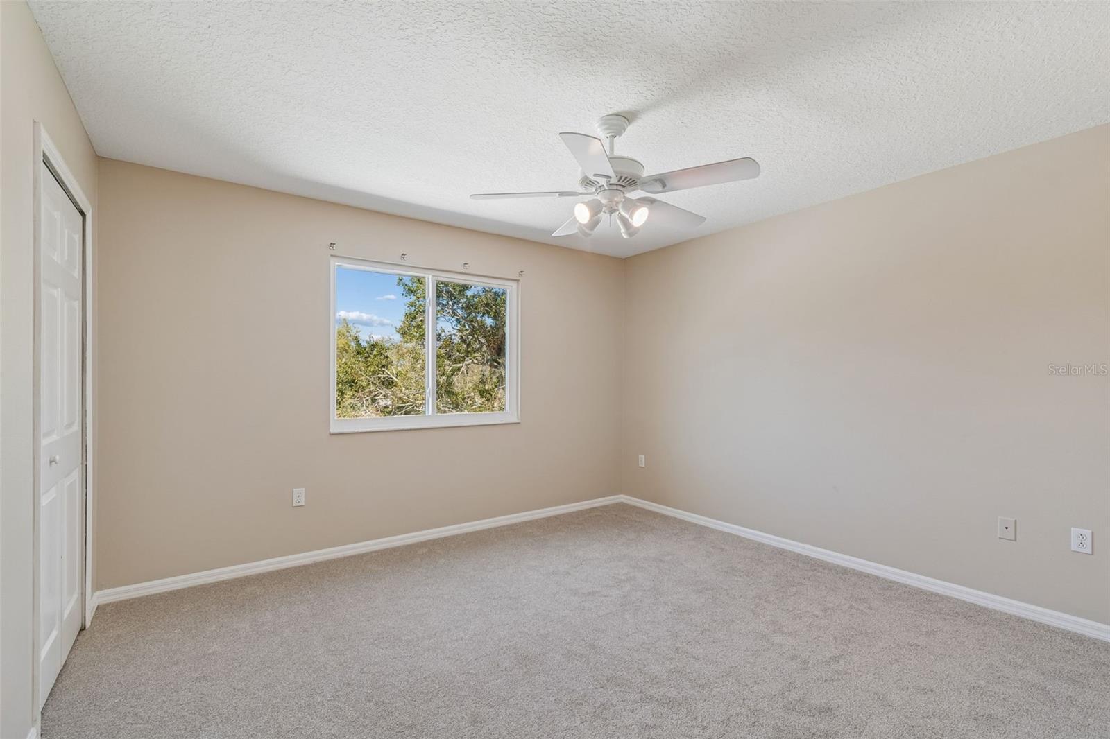 1744 MAPLELEAF BLVD