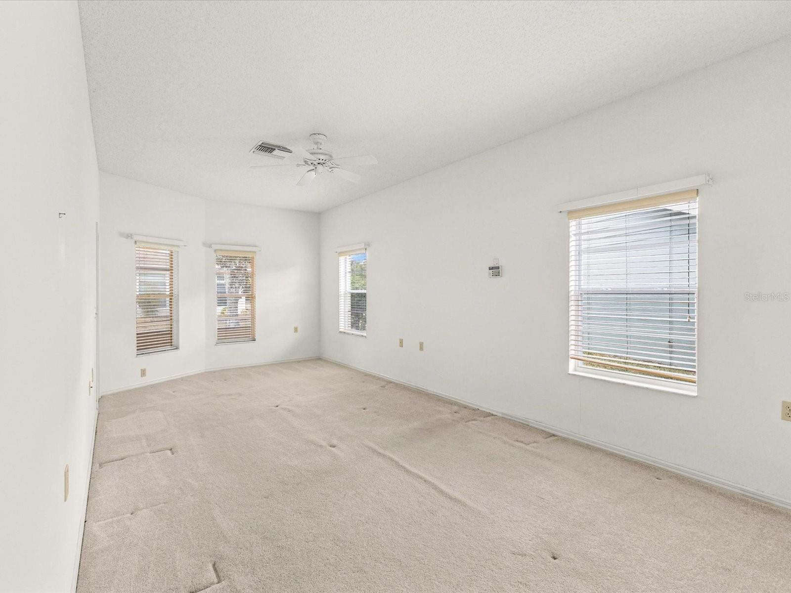 3123 QUAIL HOLLOW CT