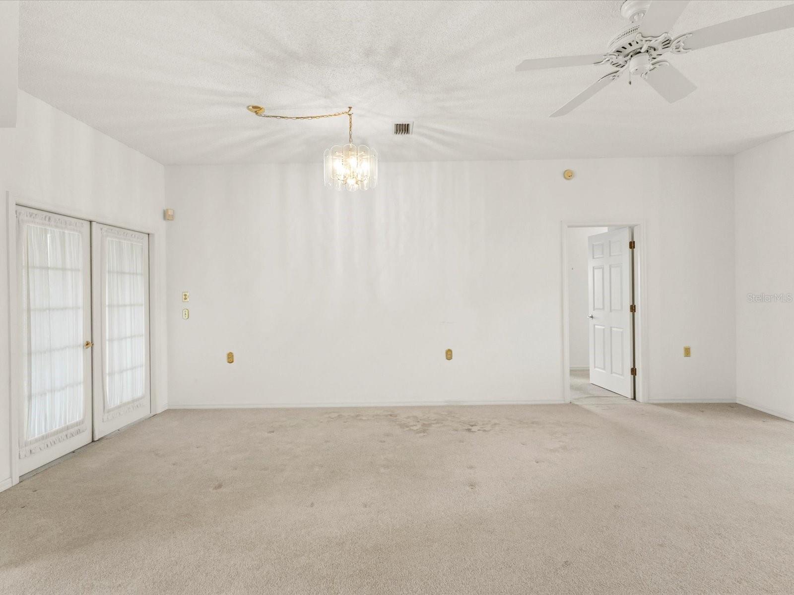 3123 QUAIL HOLLOW CT